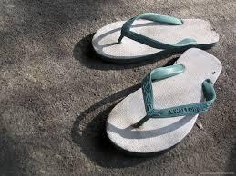 Desain Sandal Unik &amp; Keren