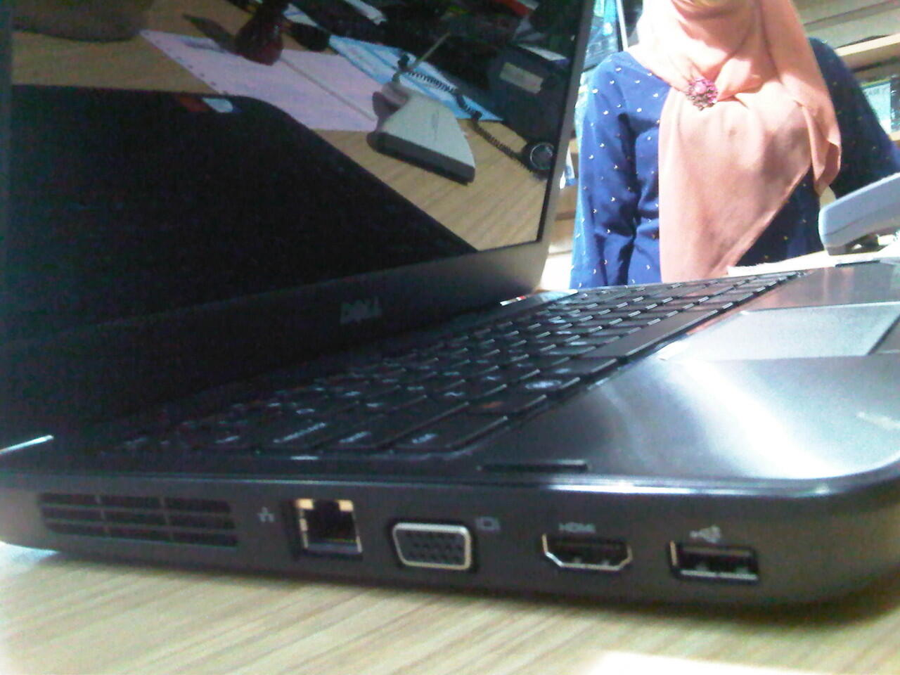 Notebook Dell intel Pentium cuma 3jtan cuma di Bandung