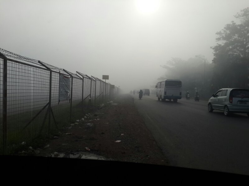 kabut asap d tempat ane..