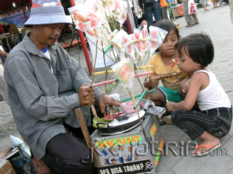 Masih Ingatkah Ente Dengan Makanan-Makanan Ini?