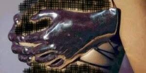 5 Bentuk Bra Paling Unik dan Aneh di Dunia