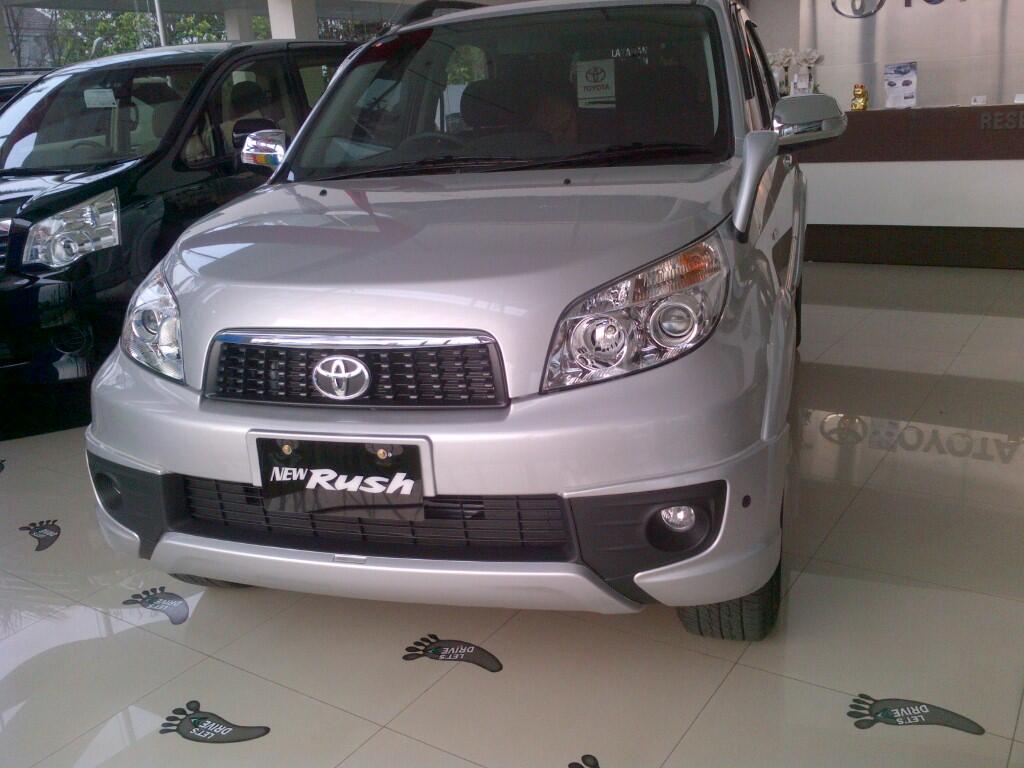 Beli Toyota RUSH Yuuk,Promonya Lagi Banyak Niih