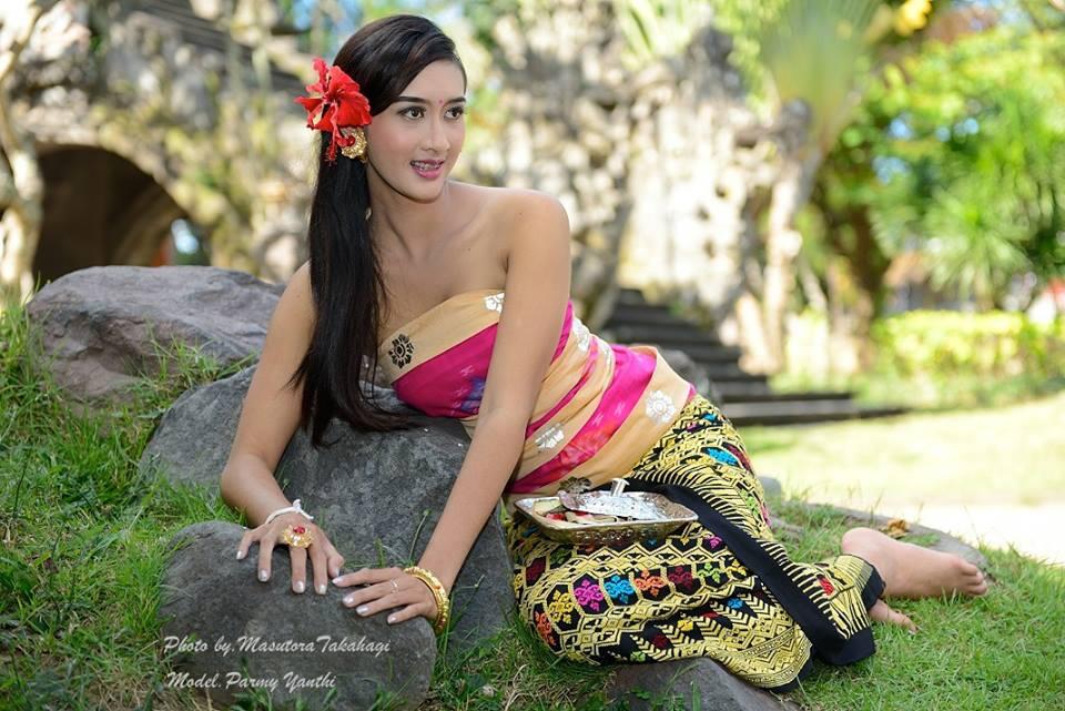 Tmen kerja ane ternyata model gan,.. (+pict)
