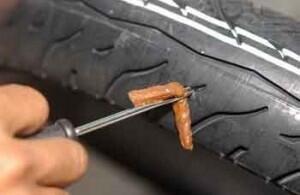 Tips Menambal Ban Tubles Sepeda Motor