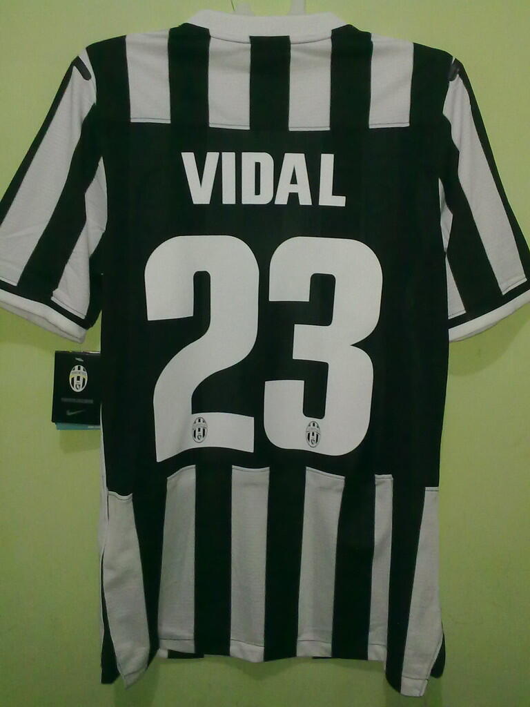 Jersey Grade Ori Juventus Home 2013/2014 Player Issue #23 Vidal