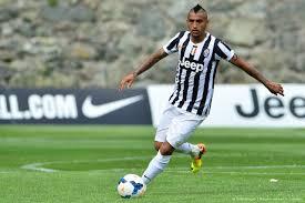 Jersey Grade Ori Juventus Home 2013/2014 Player Issue #23 Vidal