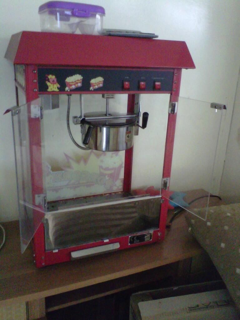 MESIN PEMBUAT POPCORN