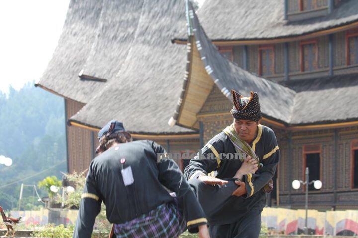 sentak G Mihar.. bawa silek (silat) harimau ke benua eropa gan!!