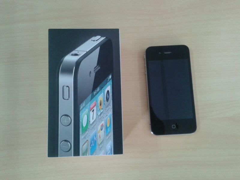 iPhone 4 16gb Black GSM