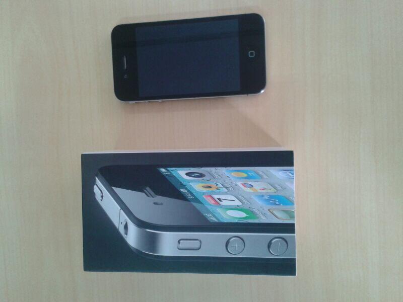 iPhone 4 16gb Black GSM