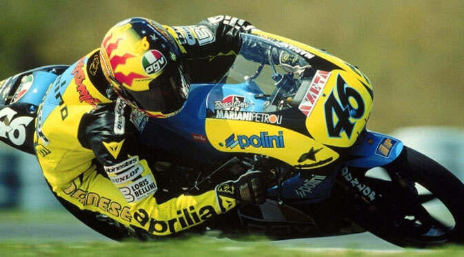 Valentino Rossi Dari Masa ke Masa ! + Pic