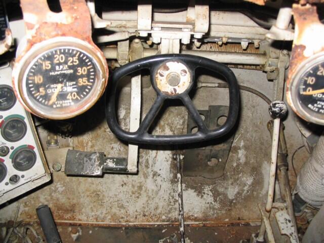 &#91;Pics&#93; Kompartemen Pengemudi di kendaraan Tank