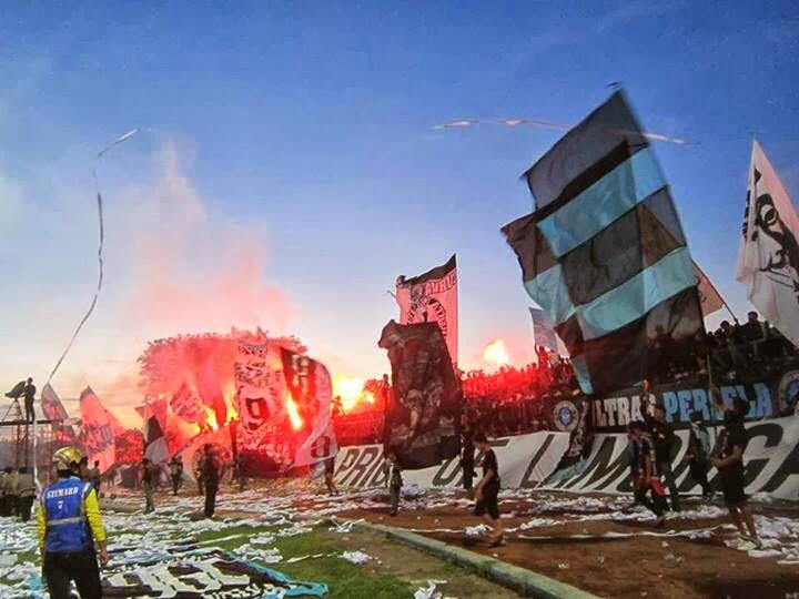 5 kelompok suporter klub indonesia beraliran ultras