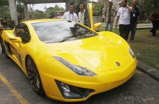 Putra indonesia ciptakan LAMBORGINI (SELO) dan MPV car (GENDIS) untuk dahlan iskan