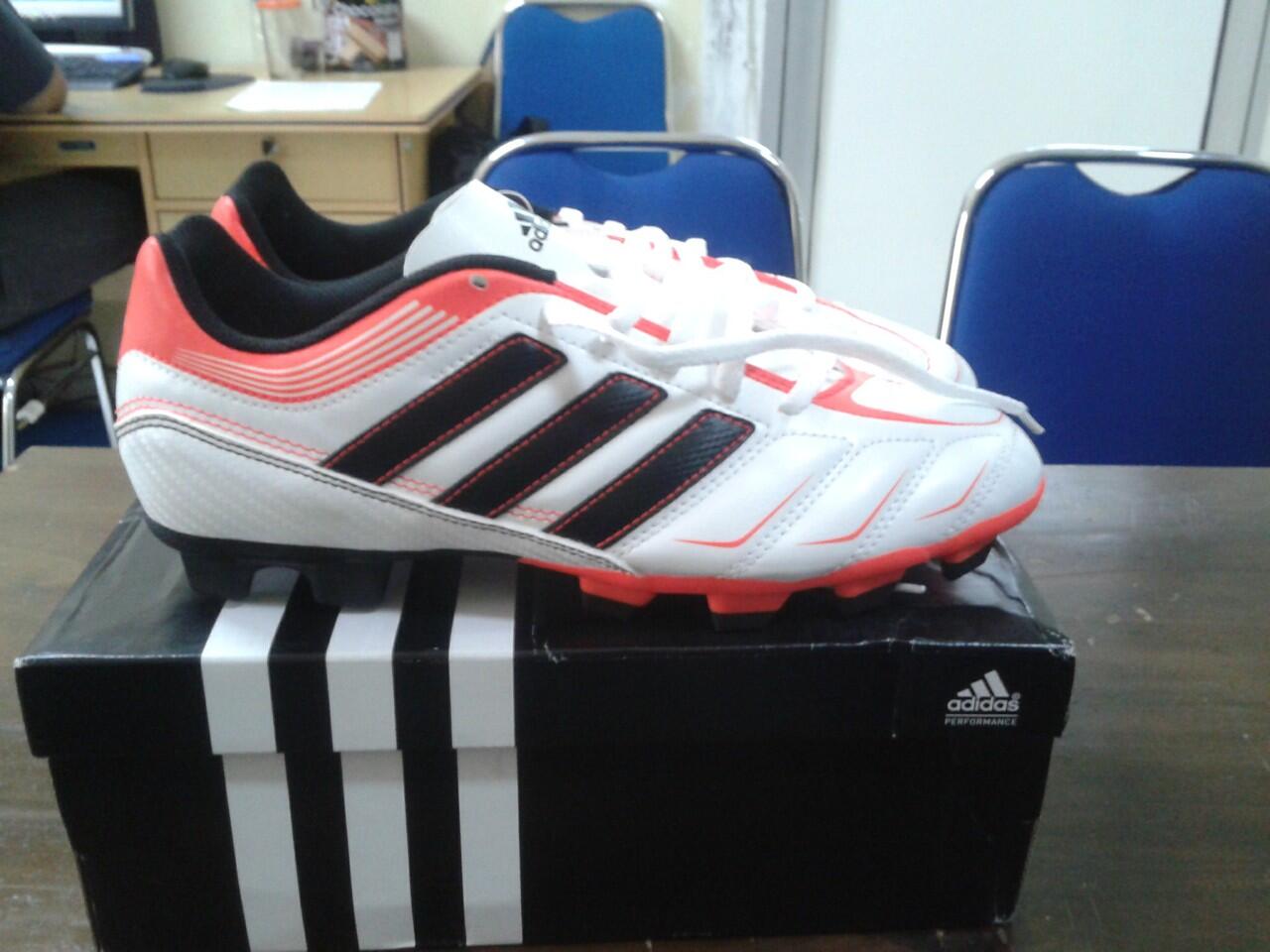 WTS Sepatu bola Adidas Ezeiro III TRX FG BNIB Ori Banting Harga