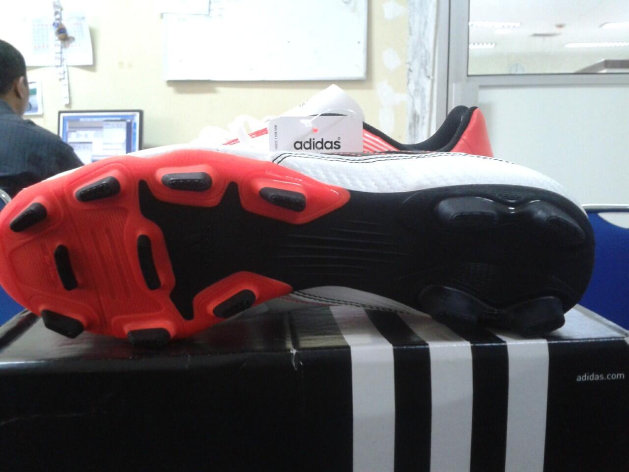 WTS Sepatu bola Adidas Ezeiro III TRX FG BNIB Ori Banting Harga