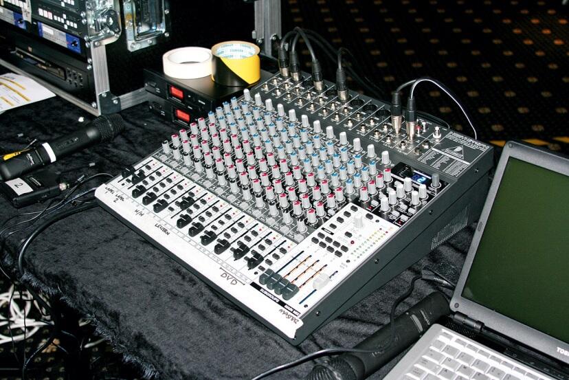 Jasa Service Keyboard / Orgen segala merk & tipe | ZEST MUSIC STUDIO