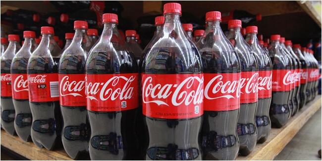 Mengejutkan, Ini 5 Fungsi Aneh Coca-Cola Selain Diminum