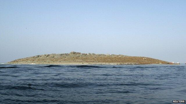 Pulau Misterius Muncul Setelah Gempa Pakistan