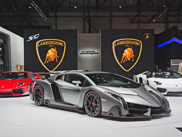 Lamborghini Veneno Roadster 