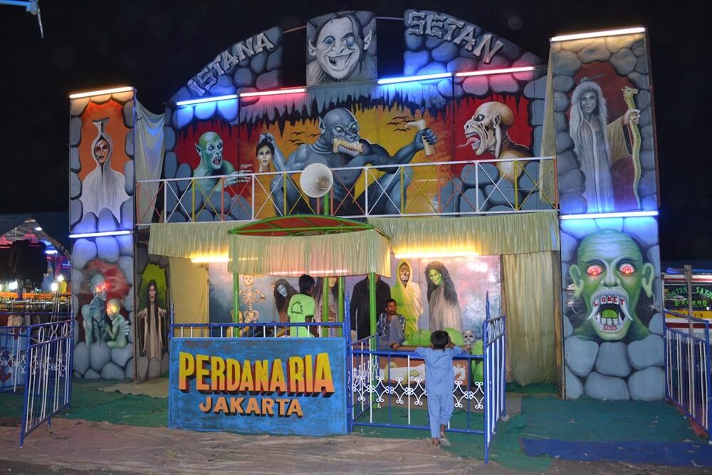 Permainan Tradisional Pasar Malam