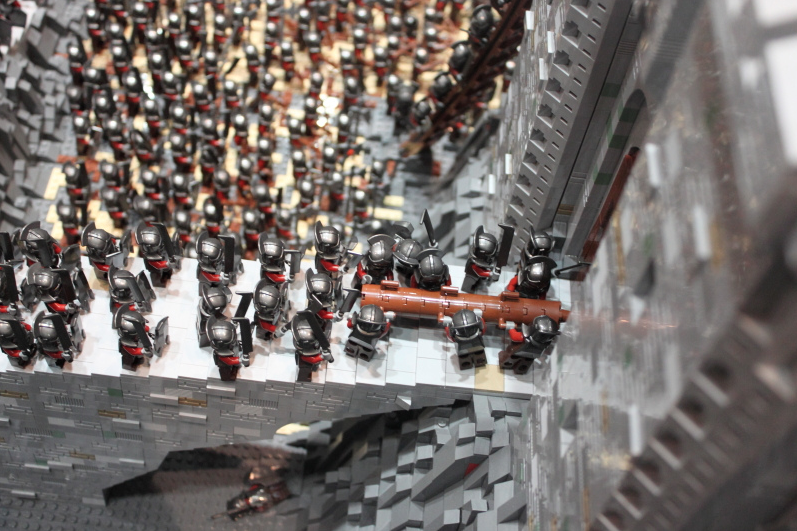 amazing! adegan pertempuran Helms Deep di Lord of The Rings dibuat dengan 150k Lego.