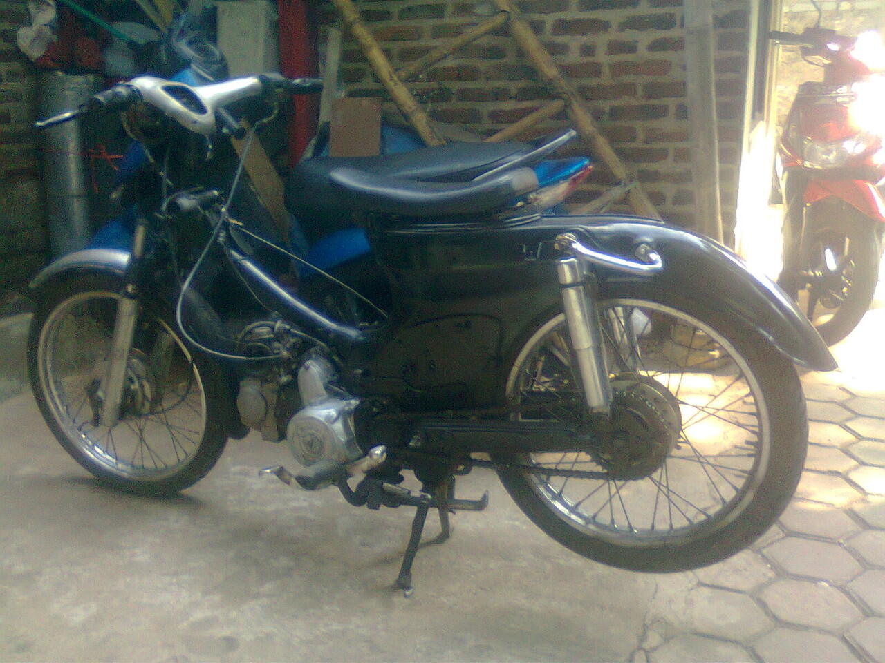 WTS Honda C70 Hitam th.81 Plat D
