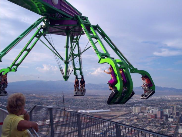 Ada apa di puncak Stratosphere Las Vegas yang bikin orang sampai ngompol di celana?