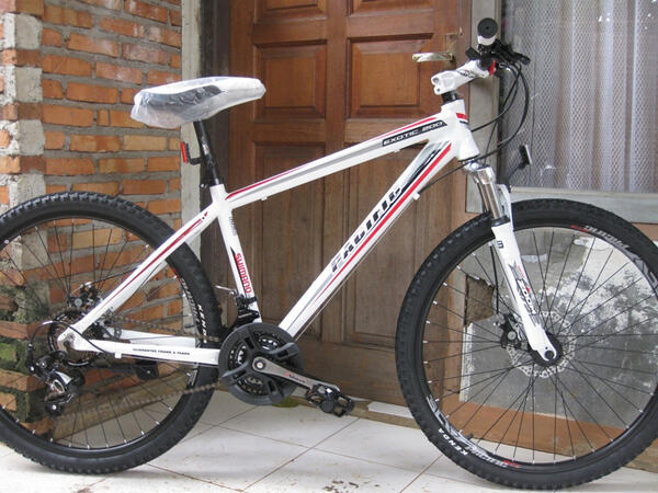 SEPEDA GUNUNG DOUBLE DISKBRAKE DRAME ALLOY Rp 1.000.000,-