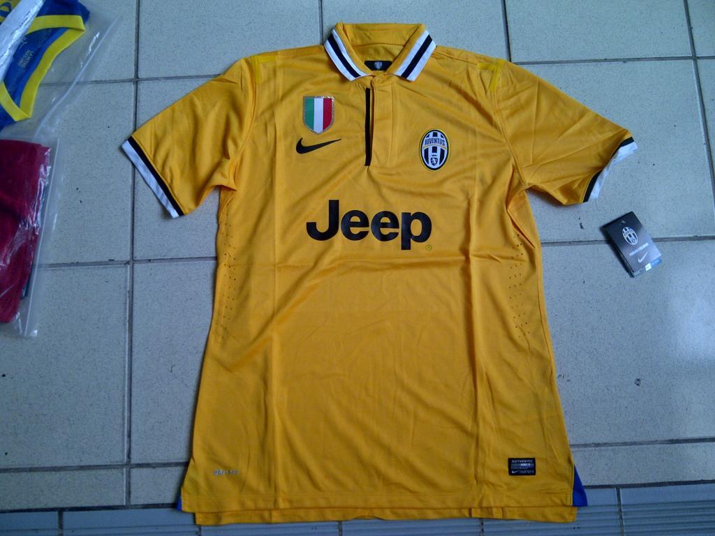 Jersey Grade Ori/Player Issue 2013/2014 LENGKAP + BISA CUSTOM + PALING MURAH DISINI!