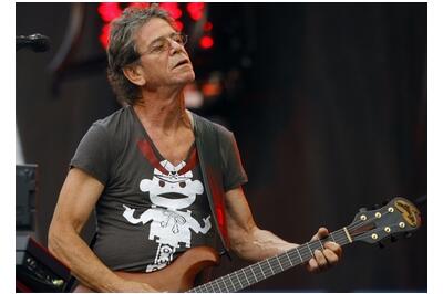 Ini Dia Biografi &quot;Lou Reed&quot;, Musisi Rock Legendaris yang Baru Saja Meninggal