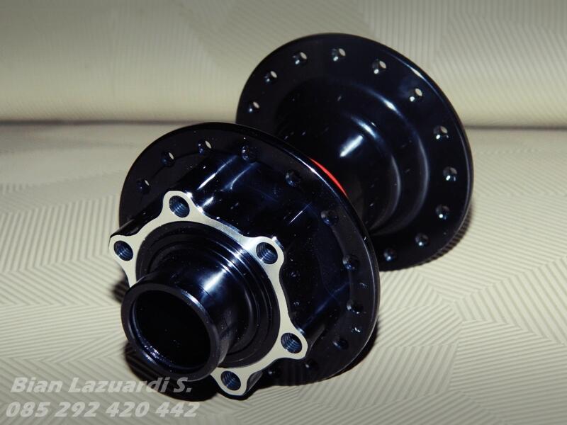 JUAL HUB NOVATEC TA 20mm NEW
