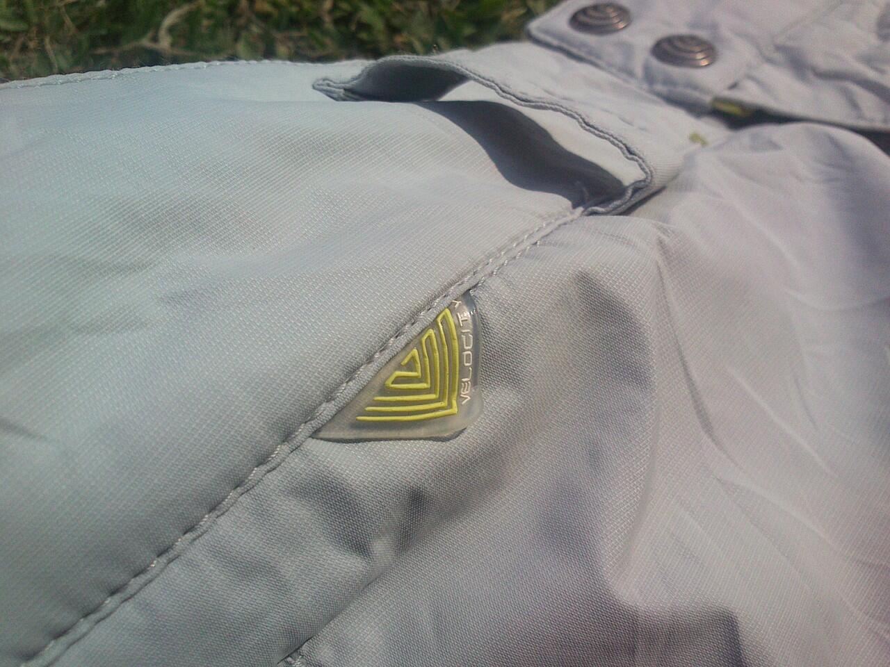 jual celana gunung columbia waterproof omni tech 2ND