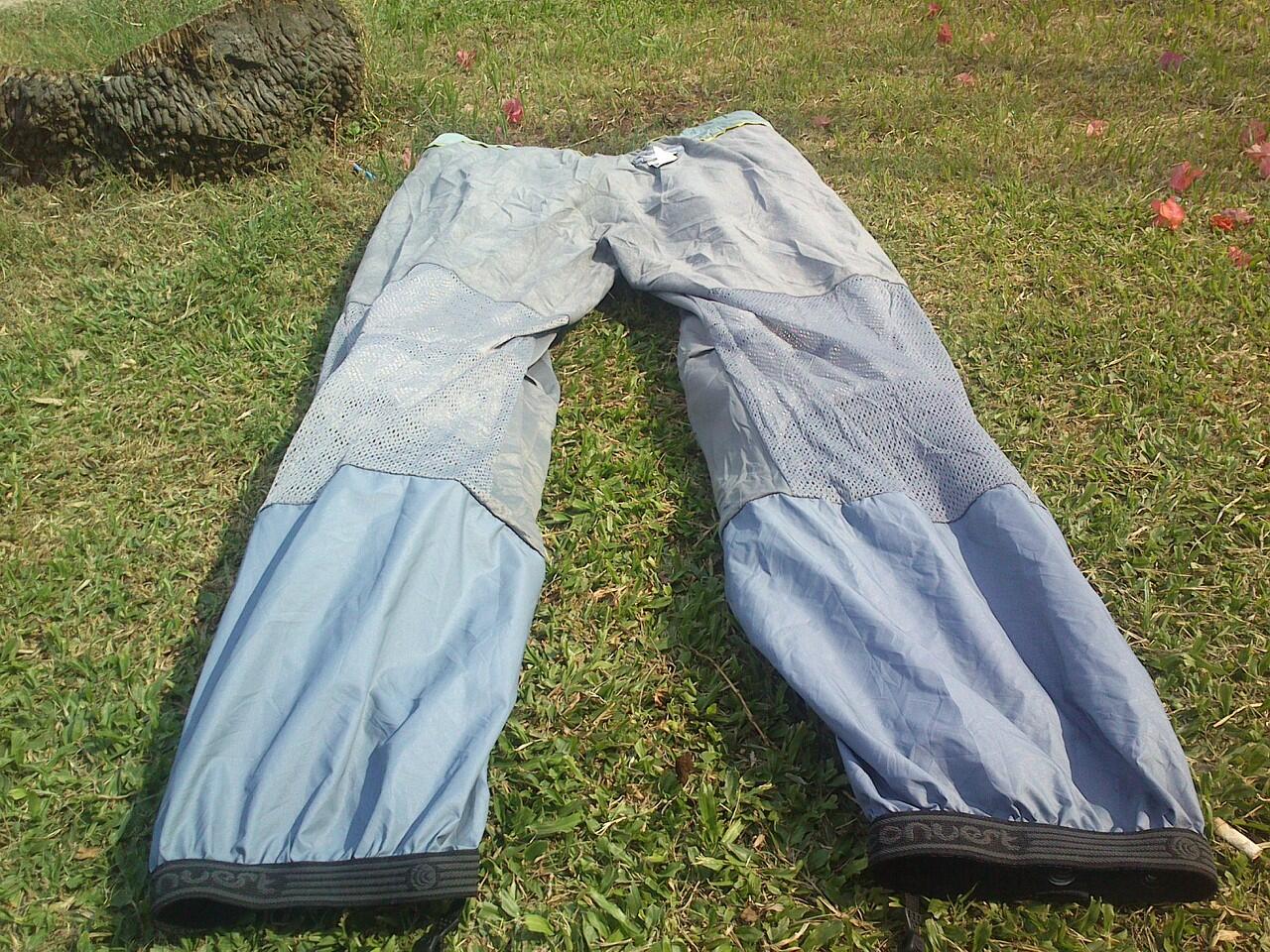 jual celana gunung columbia waterproof omni tech 2ND