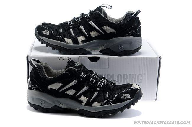 Sepatu TNF HEDGEHOG gore-tex dibawah mata kaki