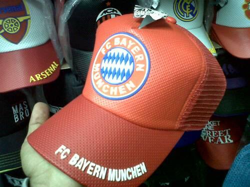 TOPI TRUCKER LOGO KLUB BOLA BAYERN MUENCHEN