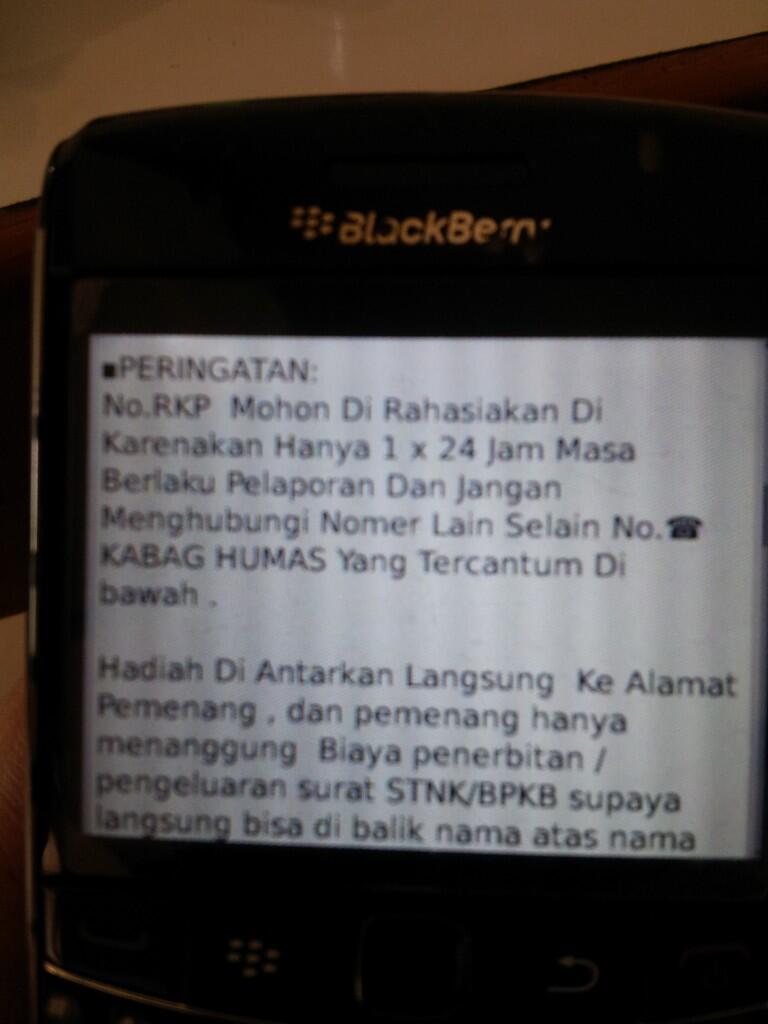 (Horeeeee) Bini Ane dapat Honda Jazz dari Blackberry