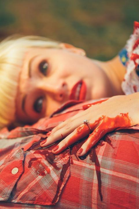 Foto-Foto Pembunuhan Saat Prewed