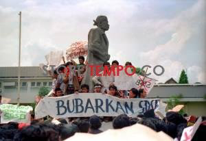 permainan JUDI di INDONESIA.*gambler* masup,,,,