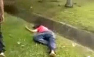 CEWEK ABABIL BIADAB (REPOST: UNTUK BANTU SEBARKAN VIDEO INI)