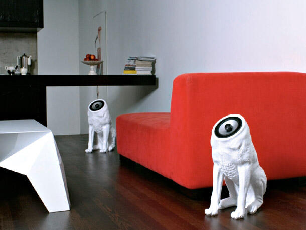 Speaker dengan desain cool gaan..