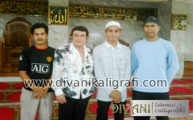 Spesialis Jasa Penulisan Dekorasi Kaligrafi Masjid