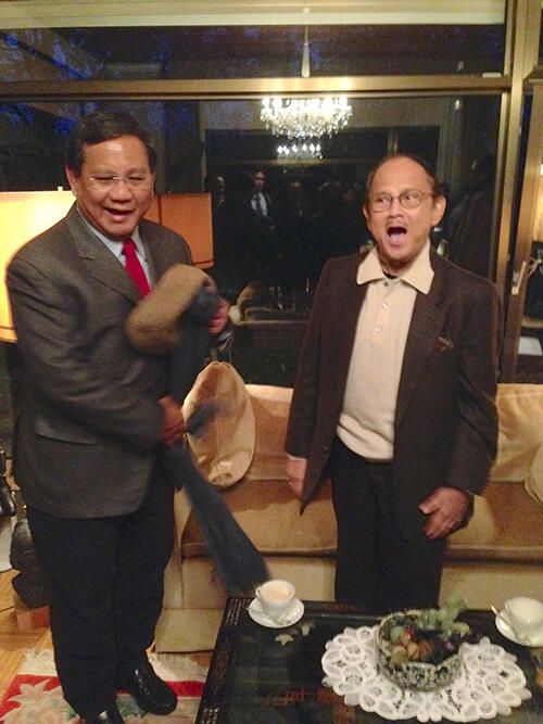 Prabowo bertemu Bacharuddin Jusuf Habibie 