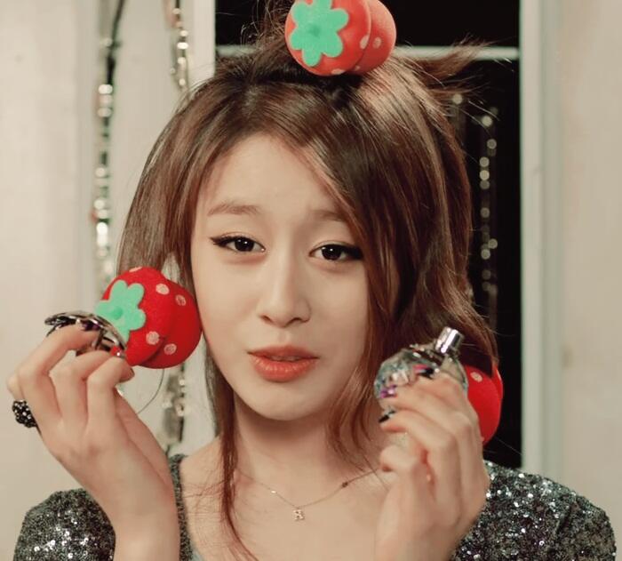 Park Jiyeon member T-ara ini boleh juga gan