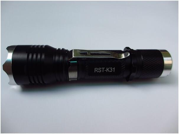 CREE Ultrabright Adjustable Focus Flashlight