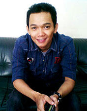 Jasa Desain Grafis Rp 25.000,- / Desain* || Logo - Spanduk - Kartu Nama - Dll