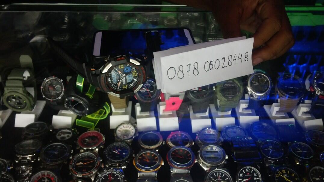 Jual CUCI GUDANG JAM TANGAN SAMSUNG CASIO G-SHOCK ,SWISS 