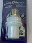 Fitting Lampu Sensor