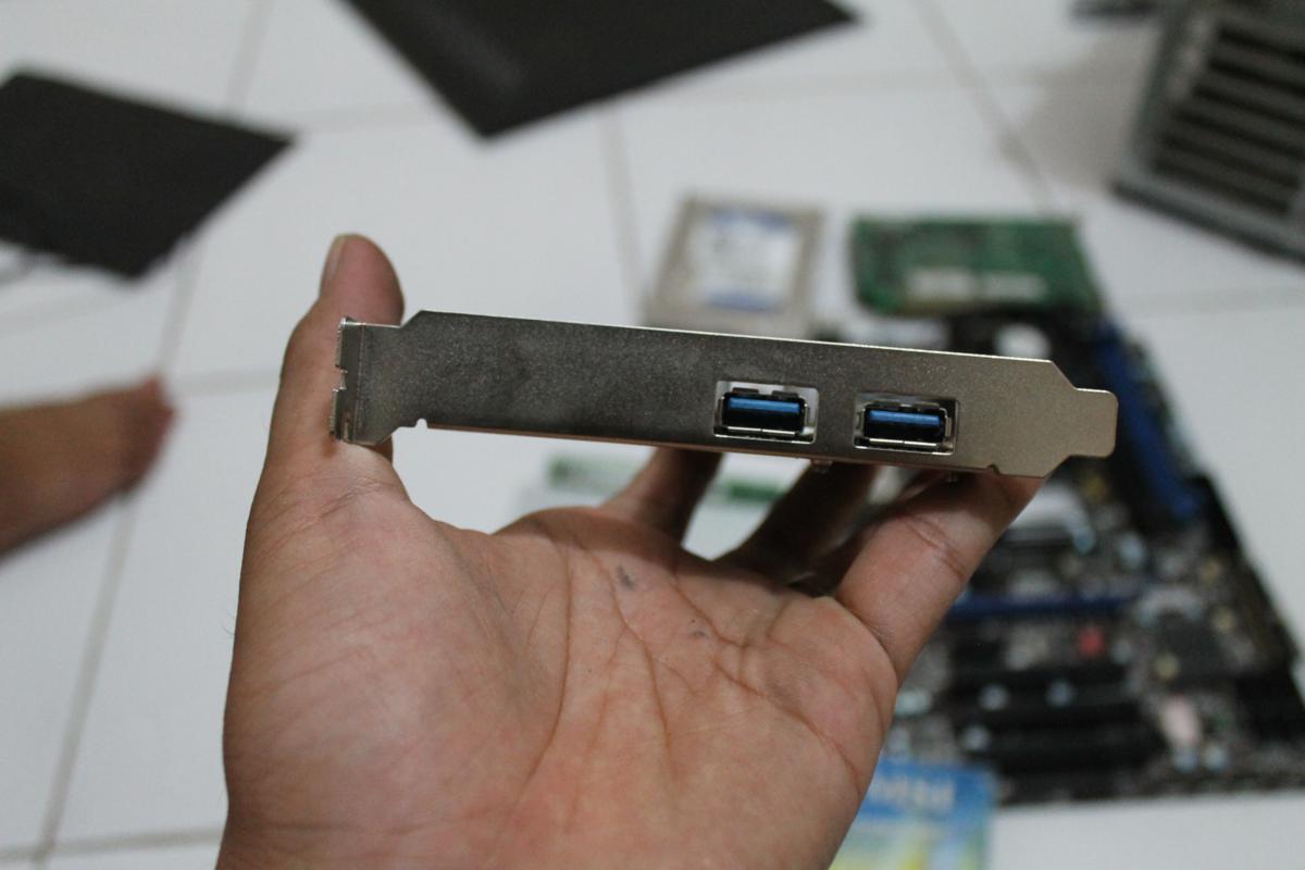 Jual PCI USB 3.0 internal PC merk BAFO cocok yg suka buat transfer data...monggo gan