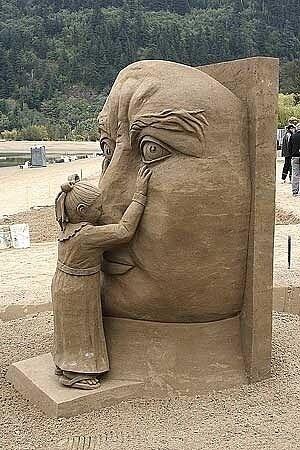 WOW Karya seni ini dari pasir pantai